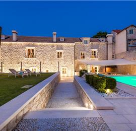 Luxury 6 bed villa with pool and large grounds in Zaton, Dubrovnik Region - sleeps 12-14